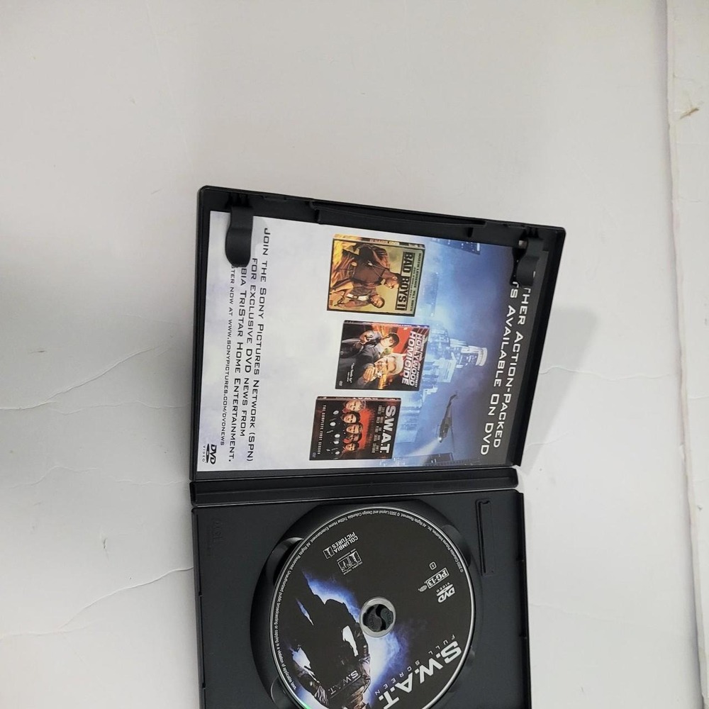 S.W.A.T. DVD - Picture 3 of 4